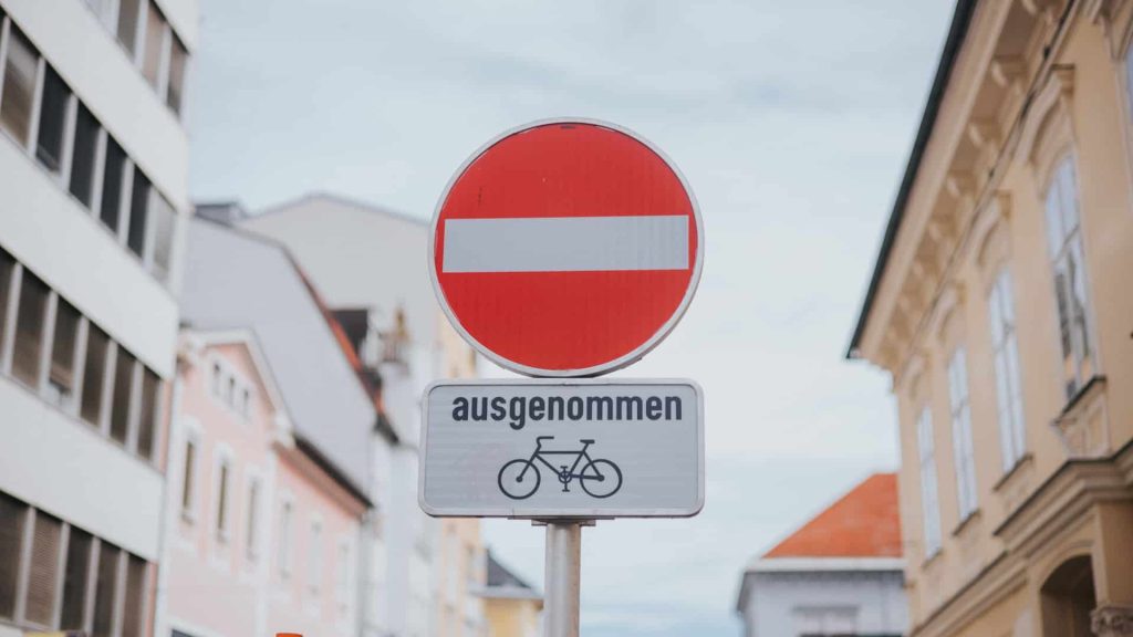 biking etiquette in germany