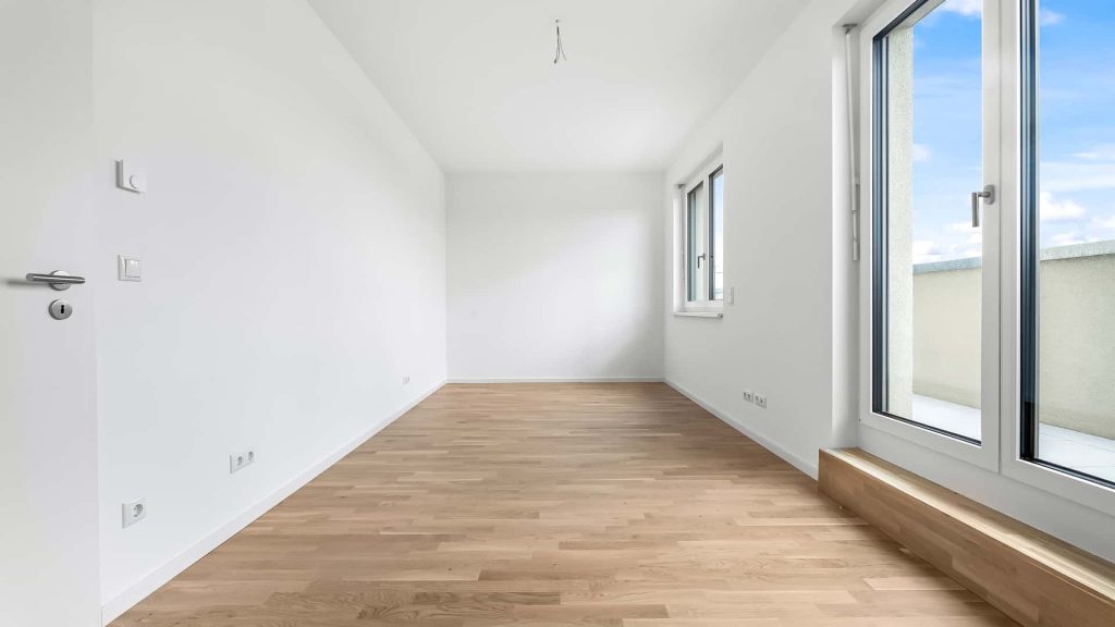 Minimal Unfurnished Apartment for Student Accommodation
